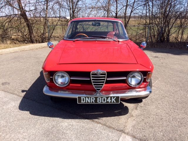 1970 Alfa Romeo GT JUNIOR 1300  1 OWNER COMPLETLY DOCUMENTED - photo 2
