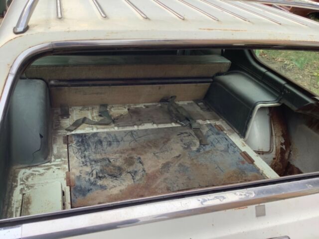 1970 AMC Ambassador DPL - photo 4