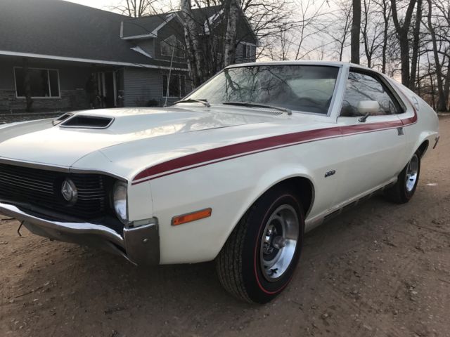 1970 AMX ** LOW MILEAGE BARN FIND**TRUE SURVIVOR**360 V-8**RUST FREE**LOOK!!!!!! 1970 AMC AMX