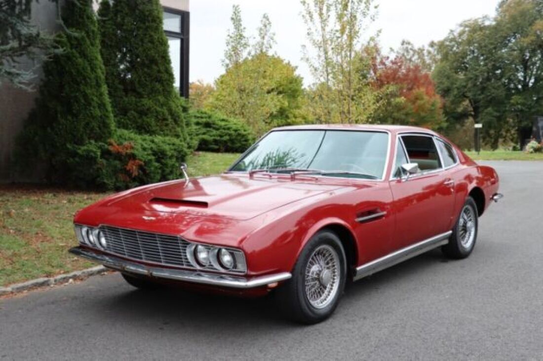 1970 Aston Martin DBS - photo 3
