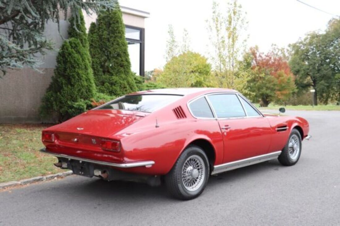 1970 Aston Martin DBS - photo 6