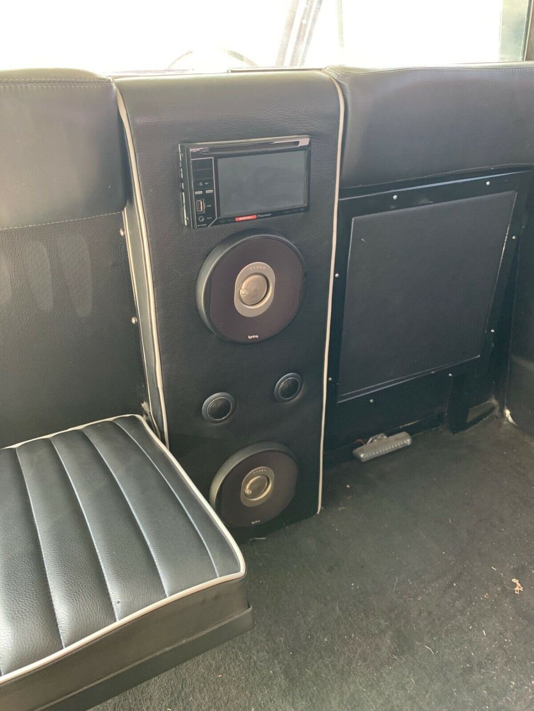 1970 Austin FX4 Premium - photo 8