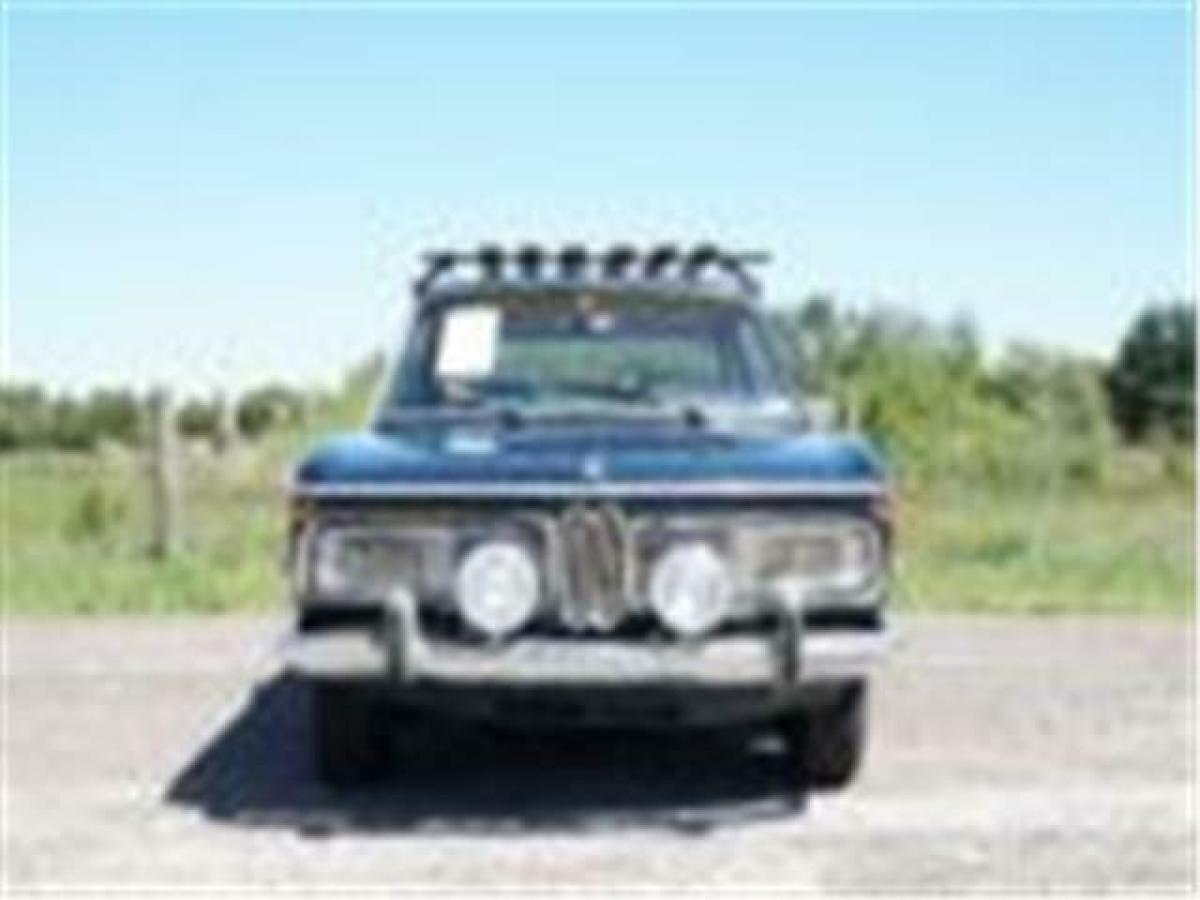 1970 BMW 2000 Solid investment! - photo 2