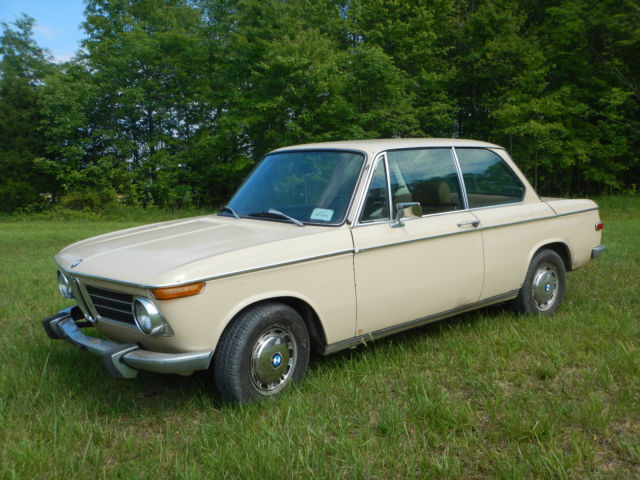 1970 BMW 2002 Base Sedan 2-Door 2.0L 1970 BMW 2002