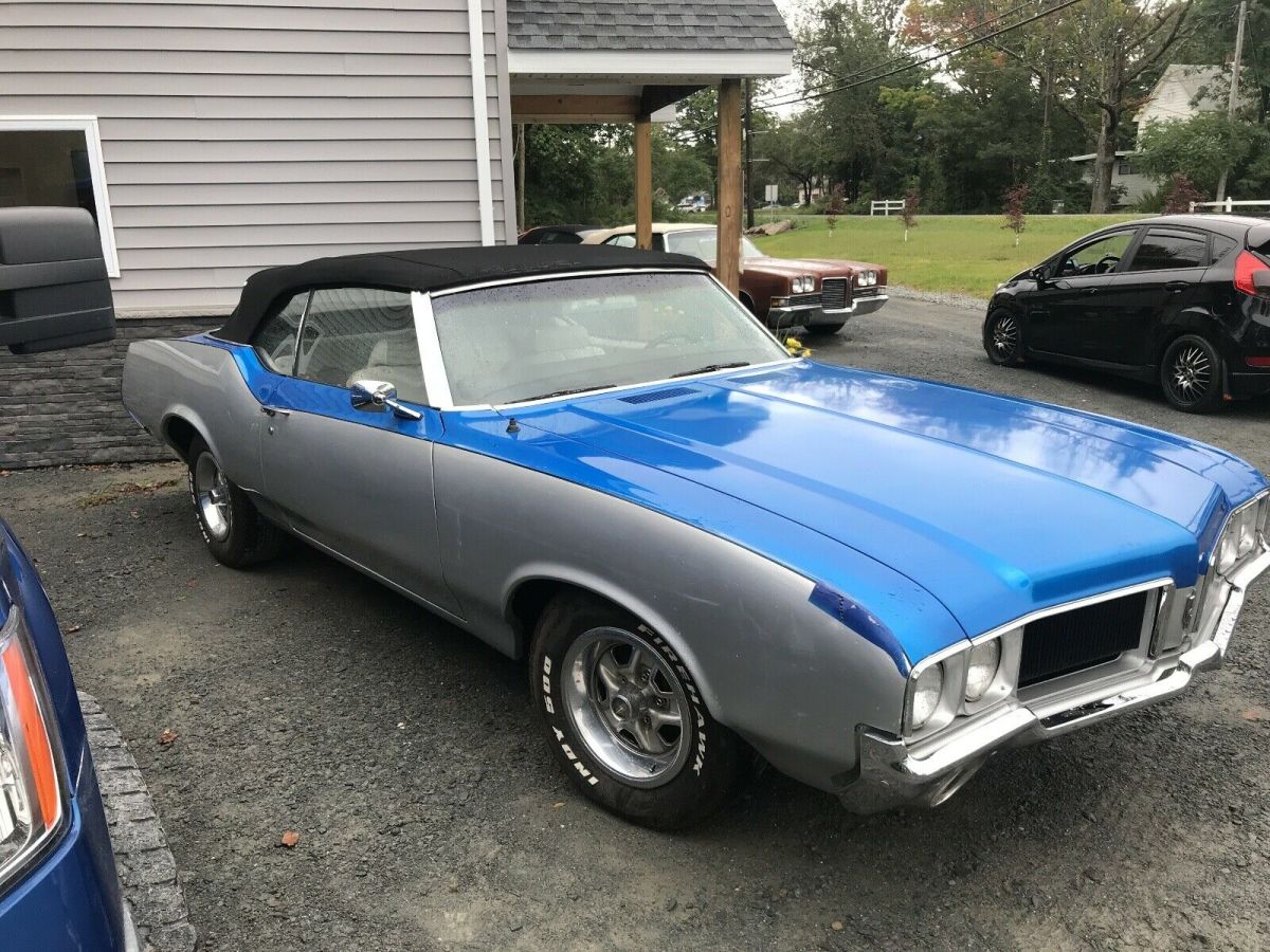 1970 Buick cutlass convertible - photo 2
