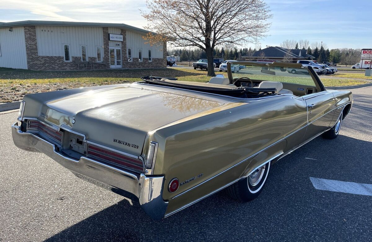 1970 Buick Electra 225 - photo 4