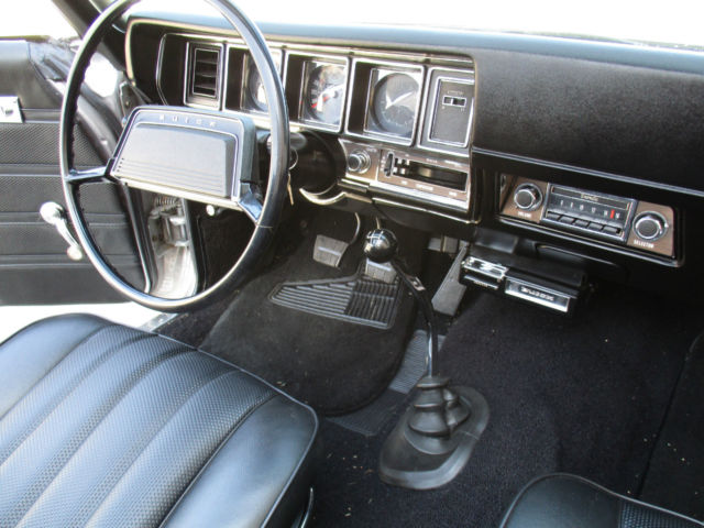 1970 Buick GS455 4 speed convertible - photo 12