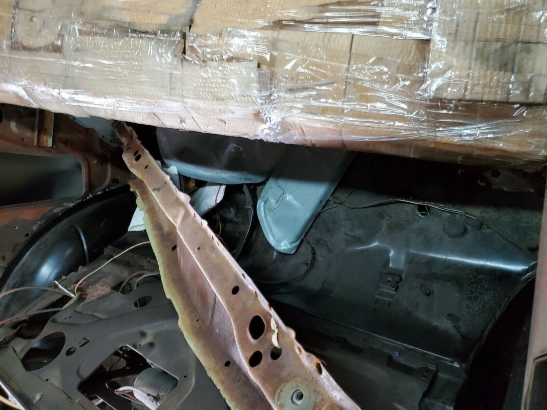 1970 Buick GS - CONVERTIBLE - 455 ENGINE - NUMBERS MATCHING - SE - photo 7