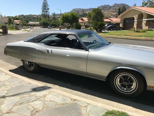 1970 Buick Riviera - photo 8