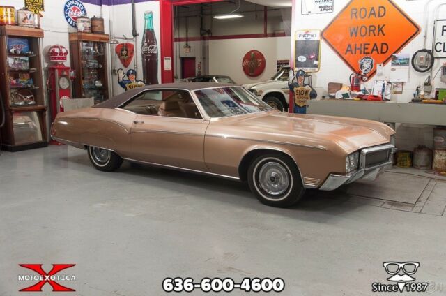 1970 Buick Riviera Coupe - photo 4