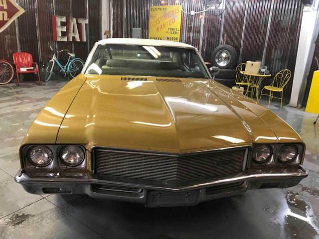 1970 Buick Skylark 2 Door Hard Top - photo 2
