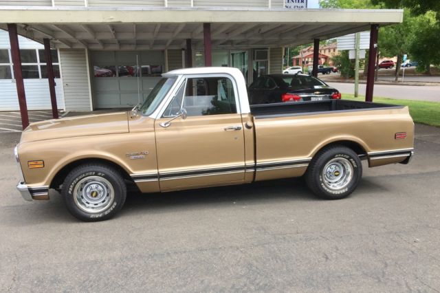1970 C-10 Short Wide Resto,Factory Tach,Beautiful Truck Inside and Out 1970 Chevrolet C-10