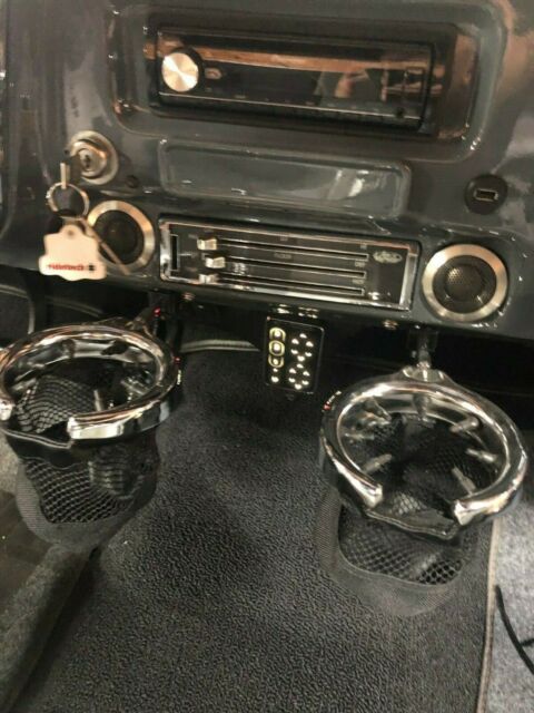 1970 Chevrolet C-10 - photo 12