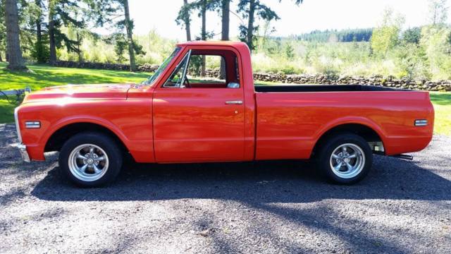 1970 C10 SWB Short Bed Fleet Side original AC cab 1970 Chevrolet C-10