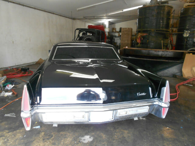 1970 Cadillac DeVille - photo 2