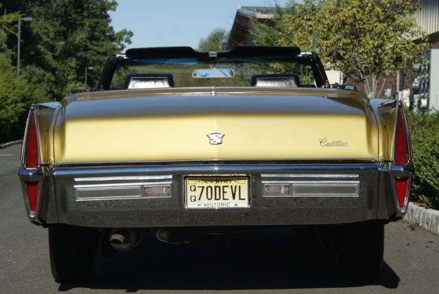 1970 Cadillac DeVille Base Convertible 2-Door - photo 10