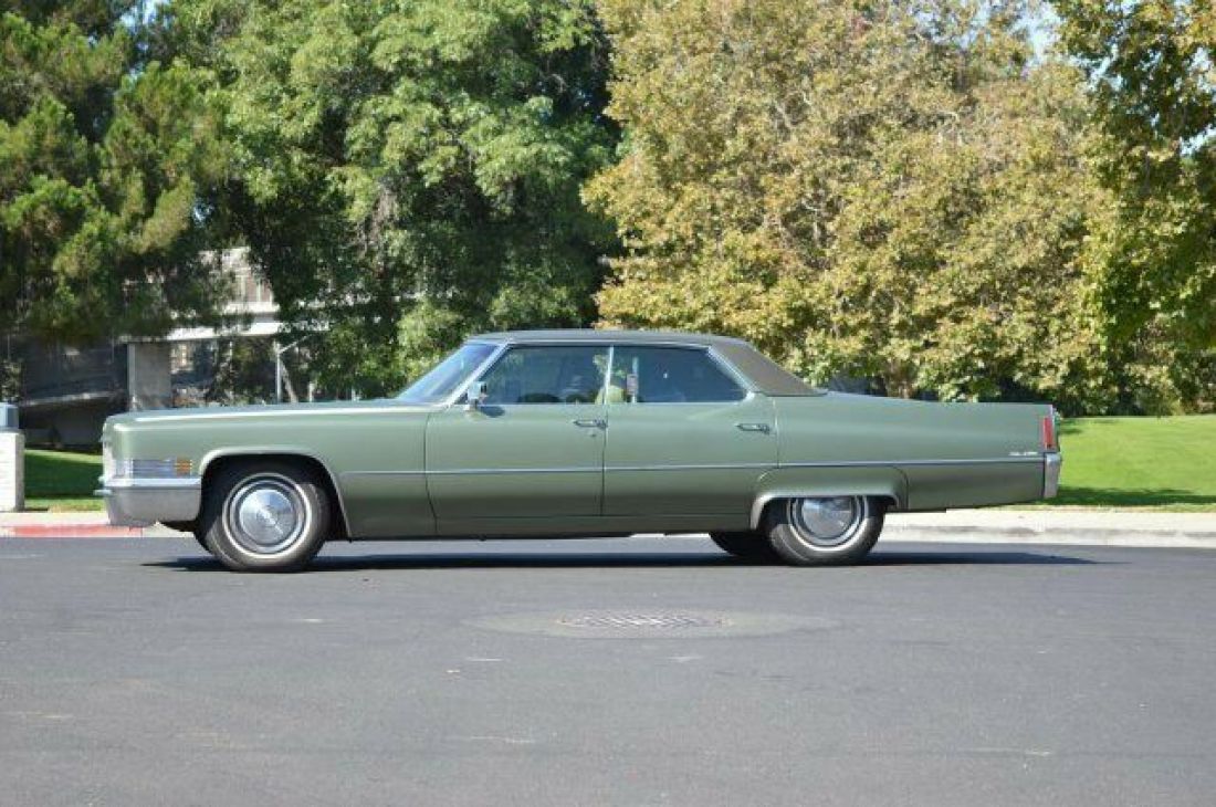 1970 Cadillac DeVille - photo 2