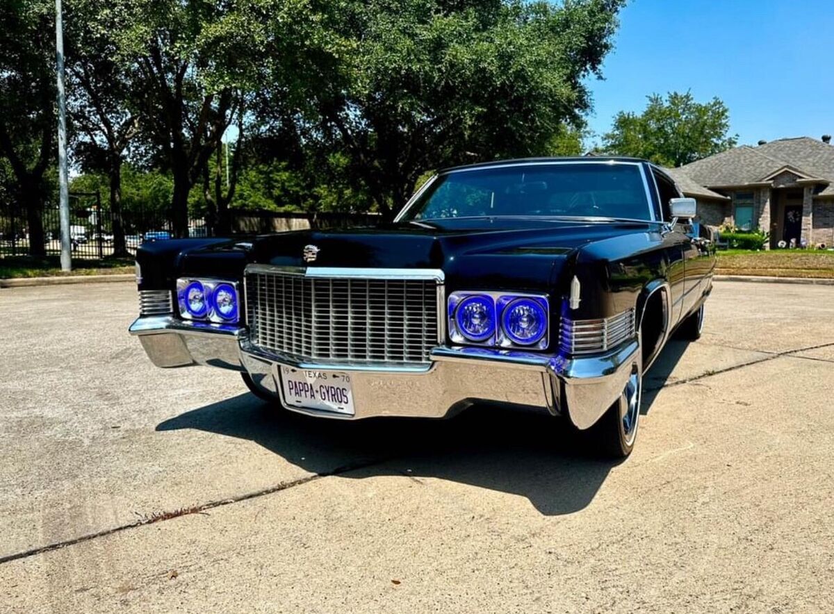 1970 Cadillac DeVille - photo 2