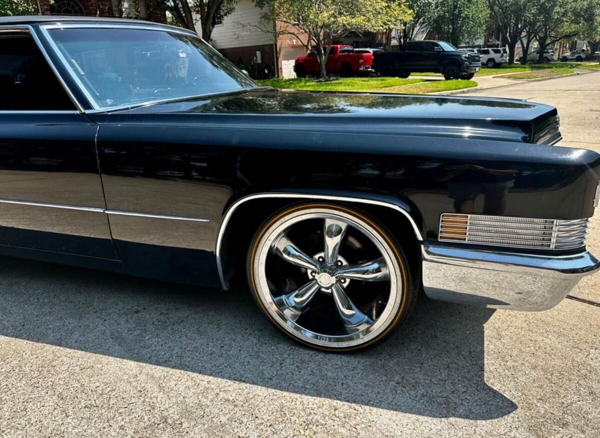 1970 Cadillac DeVille - photo 3