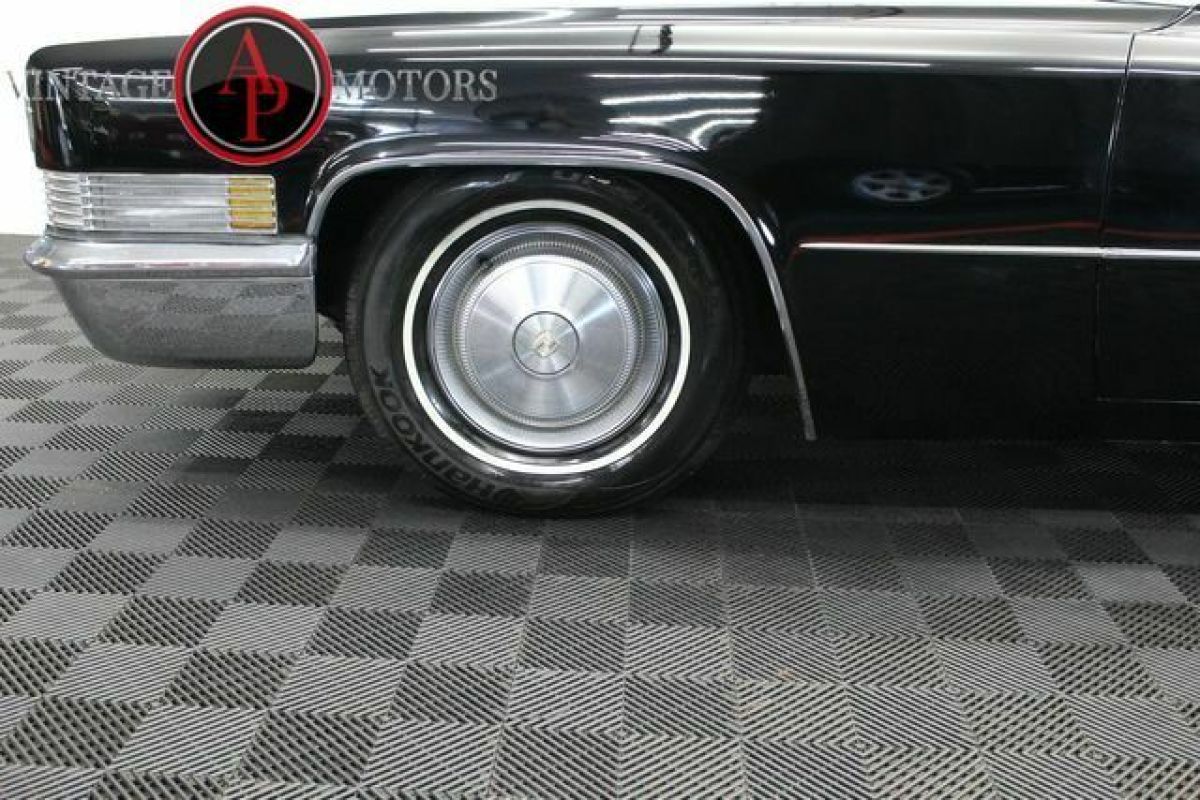 1970 Cadillac DeVille TRIPLE BLACK CONVERTIBLE! - photo 11
