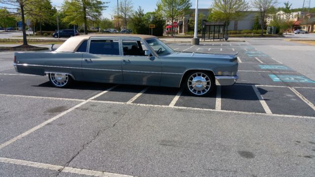 1970 Cadillac Fleetwood series 75 (Limo) 1970 Cadillac Fleetwood