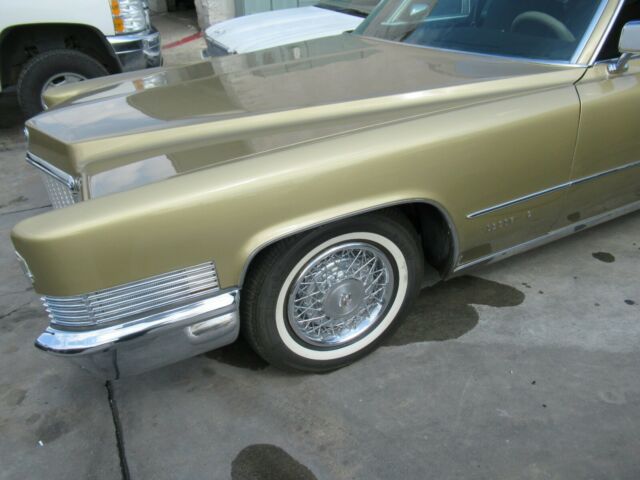 1970 Cadillac Fleetwood - photo 6