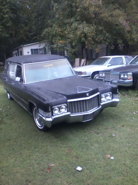 1970 Cadillac Fleetwood Hearse