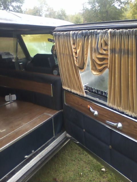 1970 Cadillac Fleetwood Hearse - photo 10