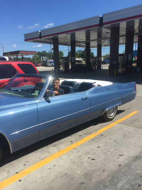 1970 Cadillav DevILLE cONVERTAQBLE 1970 Cadillac DeVille