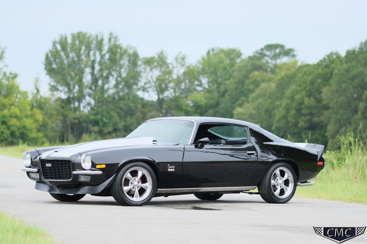 1970 Camaro RS/SS Split Bumper Custom383 4SPD Black Dakota Gauges Restored 1970 Chevrolet Camaro