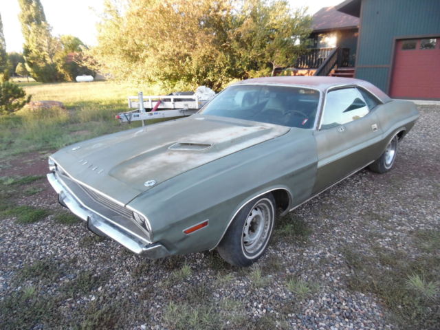 1970 Dodge Challenger RT -383 HP, Hurst Pistol Grip 4spd, 3.91 Sure Grip - photo 2