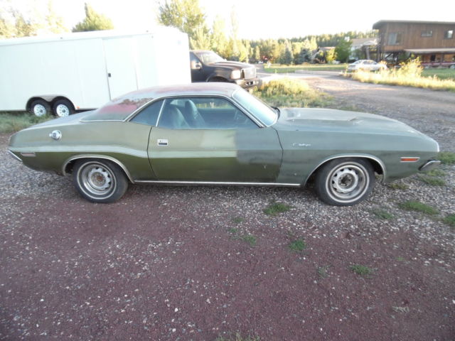 1970 Dodge Challenger RT -383 HP, Hurst Pistol Grip 4spd, 3.91 Sure Grip - photo 3