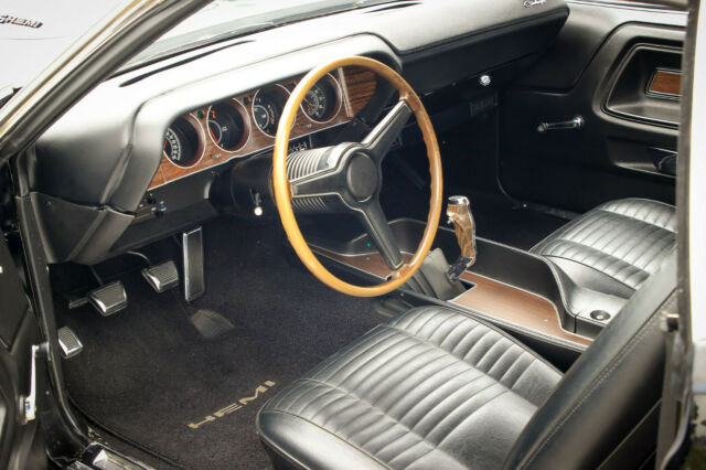 1970 Dodge Challenger - photo 13