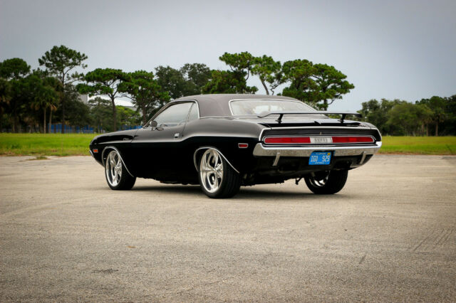 1970 Dodge Challenger - photo 6