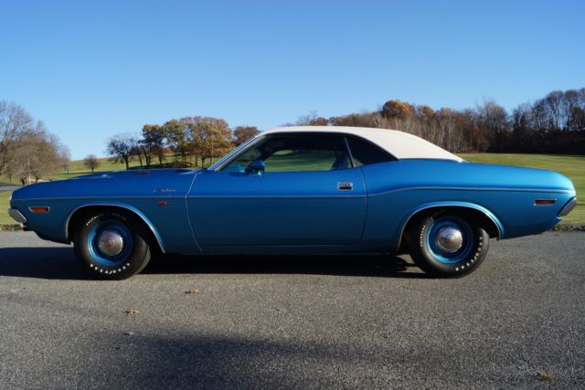 1970 Dodge Challenger R/T - photo 5