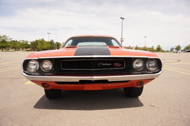 1970 Dodge Challenger - photo 3