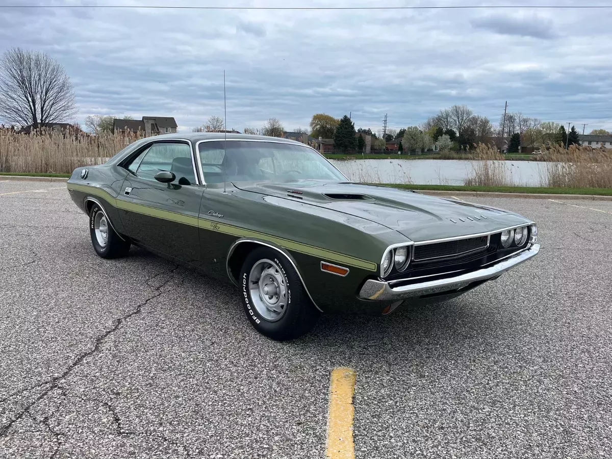 1970 CHALLENGER R/T 440 AUTOMATIC 727 TRANS VERY COLLECTIBLE CAR VERY SHARP 1970 Dodge Challenger R/T