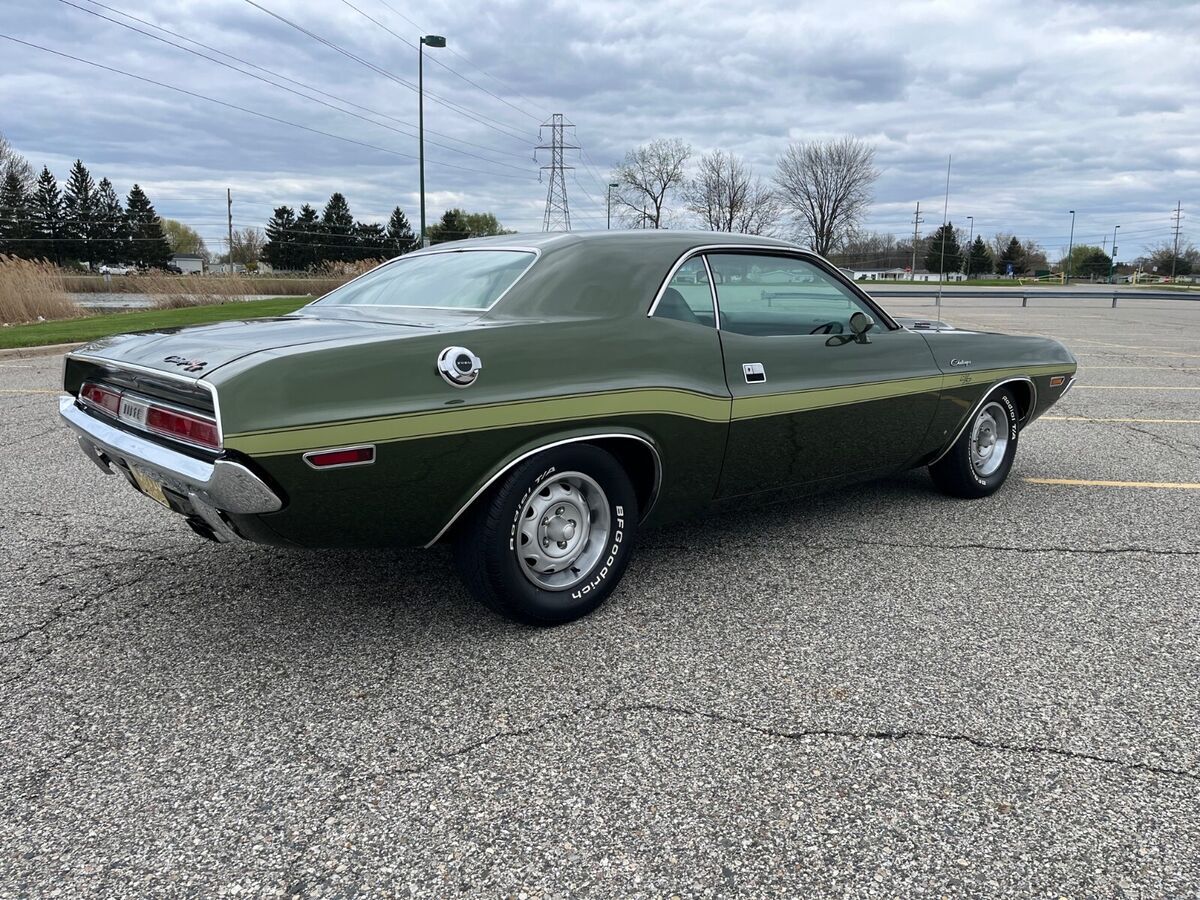 1970 Dodge Challenger R/T - photo 6