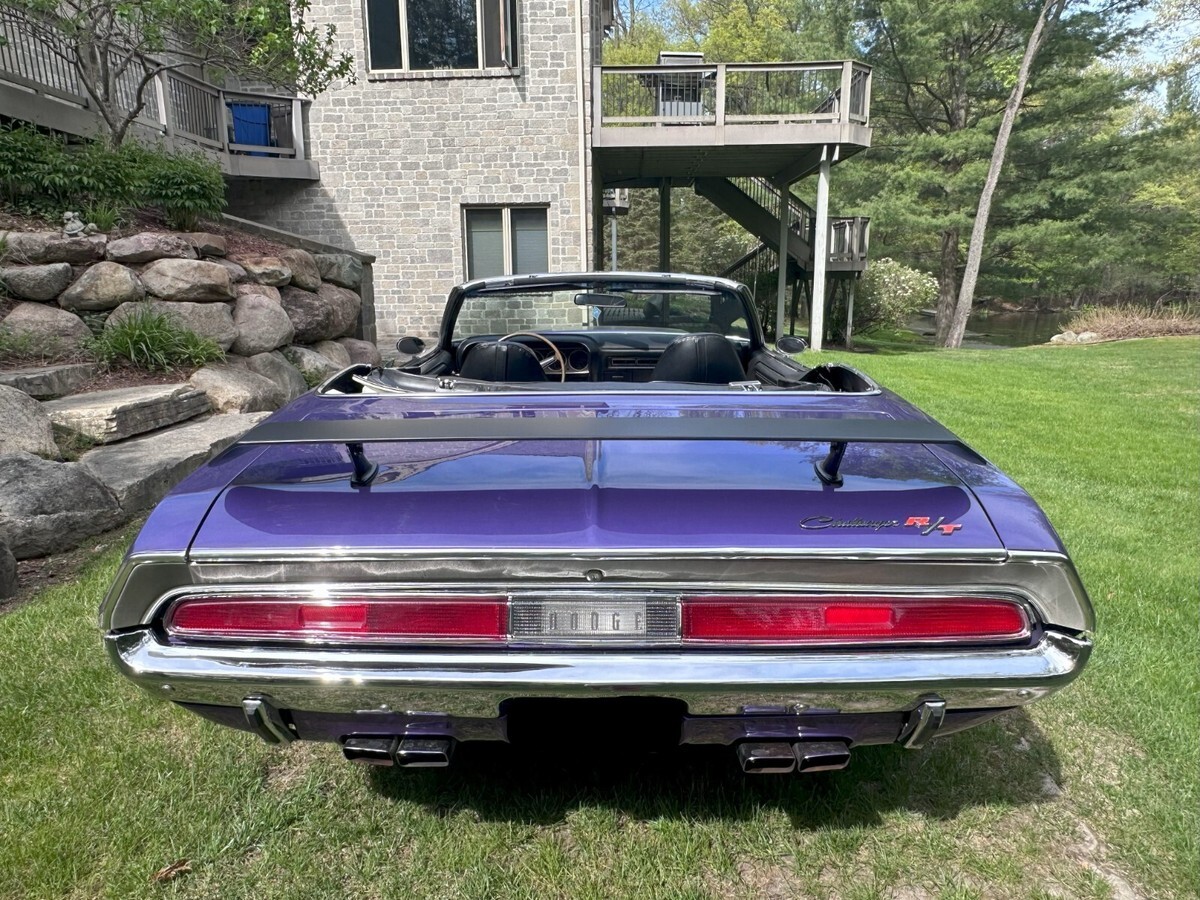 1970 Dodge Challenger R/T Plum Crazy Convertible (SE Molding Package A63 M31) - photo 6