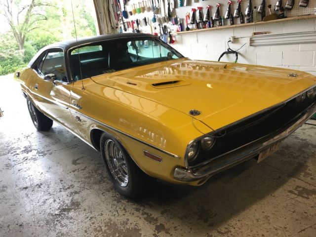 1970 Dodge Challenger - photo 2