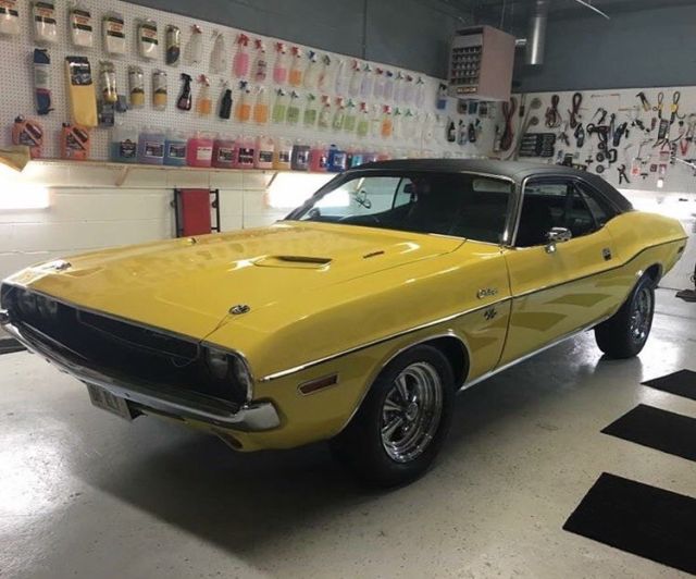 1970 Dodge Challenger - photo 4