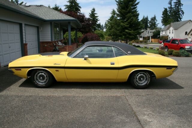 1970 Dodge Challenger Special Edition - photo 2