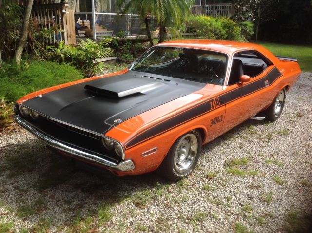 1970 Dodge Challenger - photo 2