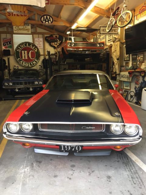 1970 Dodge Challenger T/A - photo 4