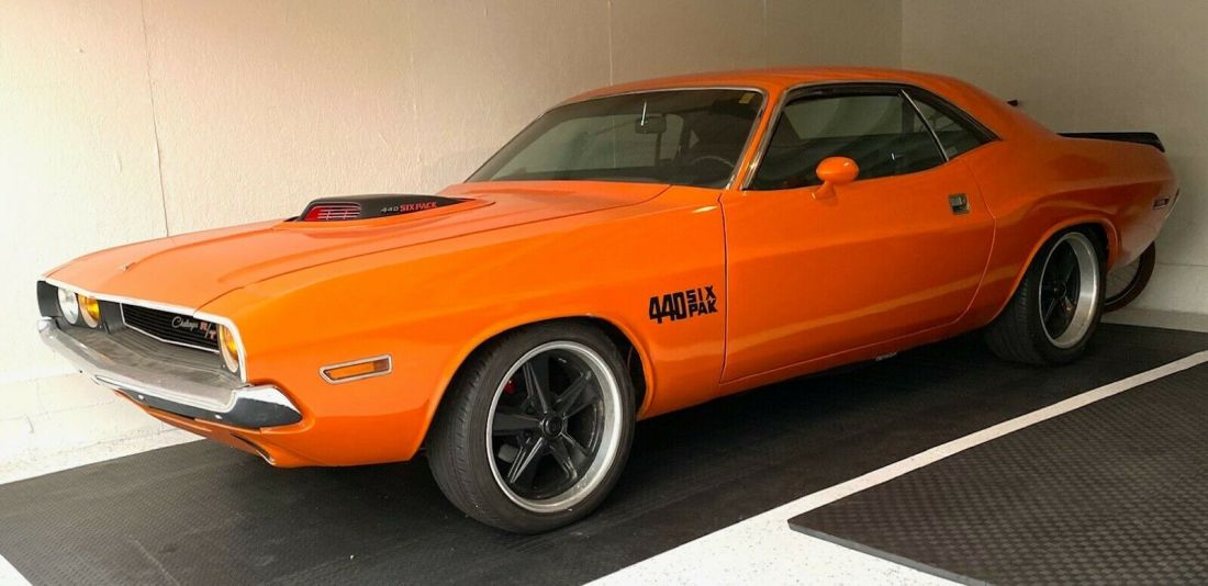 1970 Challenger TA 440 Six Pack - Shaker Hood 1970 Dodge Challenger