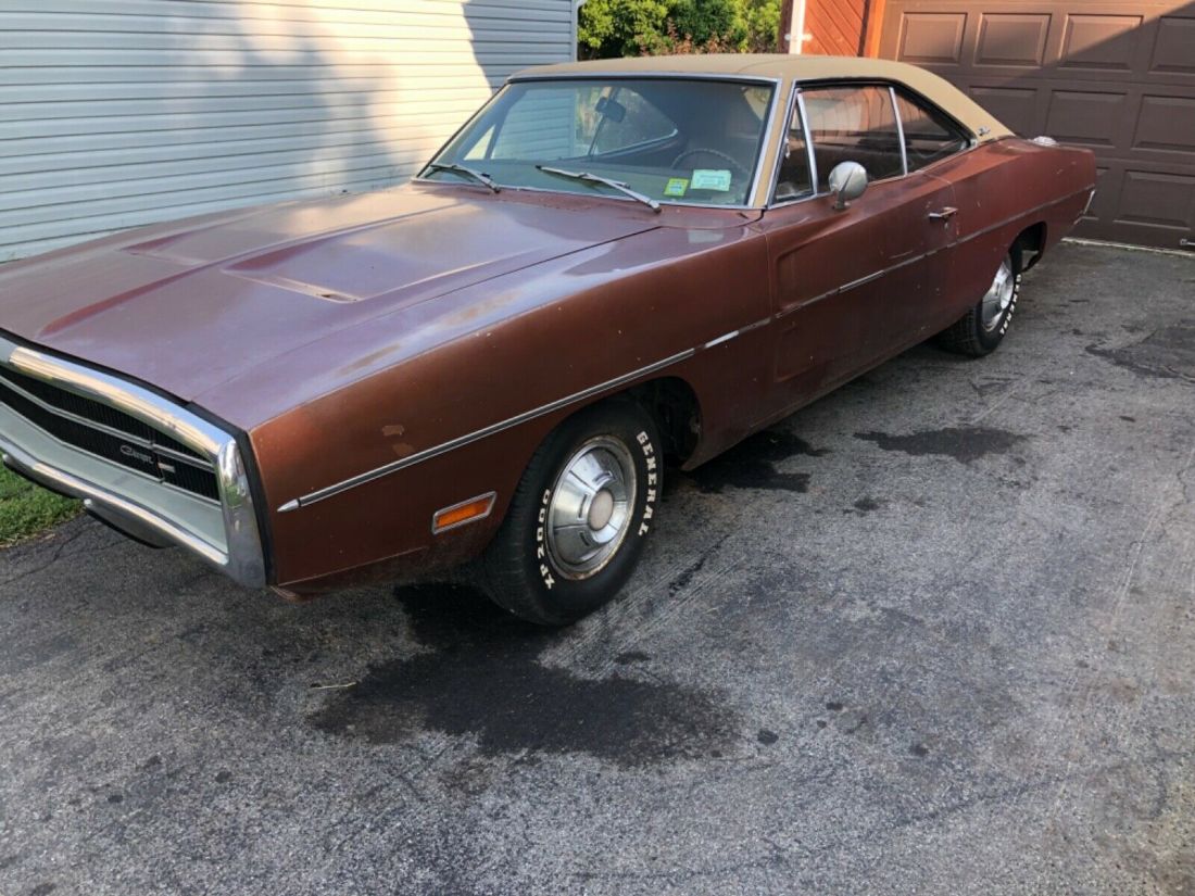 1970 charger 318 a/c rare gator top special order car 1970 Dodge Charger