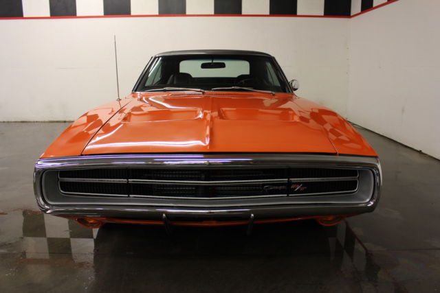 1970 Dodge Charger R/T - photo 2
