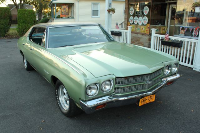 1970 Chevrolet Chevelle Hardtop Sport Sedan - photo 2