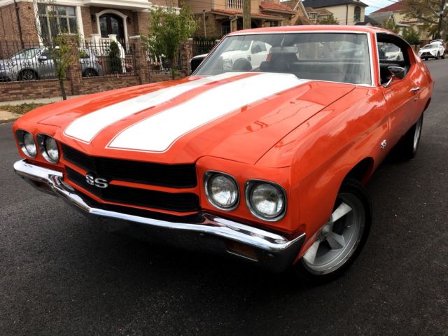 1970 Chevelle SS Tribute - NO RESERVE - 350 V8, Disc Brakes, PS, Hugger Orange 1970 Chevrolet Chevelle SS Tribute - NO RESERVE - 350 V8 Disc Brakes PS PB