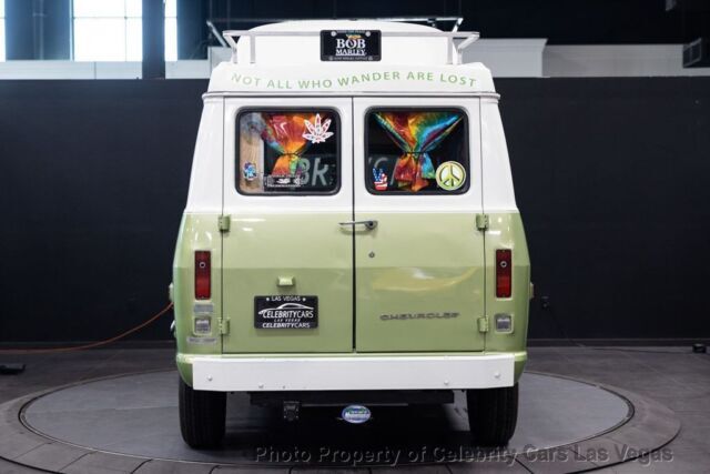 1970 Chevrolet 108 Camper Van - photo 6
